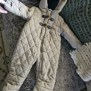 Perry Ellis Quilted Tan Hooded Baby Snowsuit Sz 6/9 Month